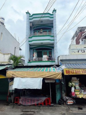 nhà mặt tiền chợ hiệp thành 22