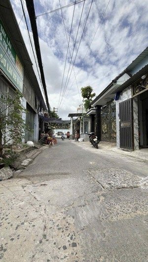 chủ ngộp bán gấp nhà siêu đẹp 45 m giá 4 ty 999