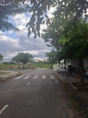 ngang 7m (đối diện công viên) kđt green city, 3,2 tỷ, 154 m2 rẻ nhất dự.cạnh sông cổ cò.gần biển