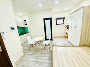 bán toà chdv phố nguyễn trãi - ngã tư sở. dt 120m2 x 8 tầng. giá 26.7 tỷ