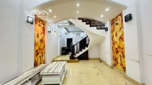 bán nhà minh khai,hai bà trung chỉ vài mét ra ô tô đỗ.