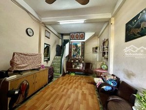 bán gấp nhà mặt tiền sư vạn hạnh, quận 10 - 3 tầng 53m2 (3.5 x 15) - có hẻm hậu 1.5m thông thoáng.