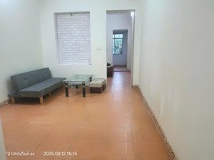 cho thuê cc mini 2pn, 1wc, 60m2 tại lương thế vinh, thanh xuân, hà nội, giá siêu hời 5,5 triệu