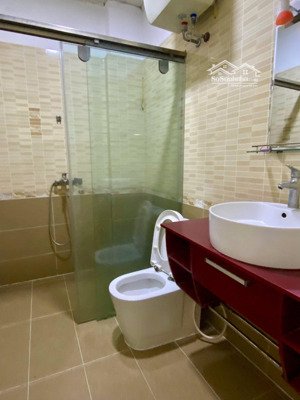 bán nhà ngõ 204 trần duy hưng, mặt ngõ ô tô tránh, kinh doanh 57m2 6t mt 4,6m 22,5 tỷ.