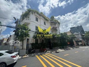 cho thuê villa thảo điền có 10 phòng, có thang máy, phù hợp làm văn phòng, spa cao cấp