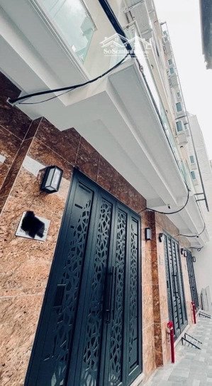 nhà xây mới 6 tầng thang máy - xuân thuỷ, cầu giấy - ngõ nông - 30m ra ô tô tránh - 10,1 tỷ có tl