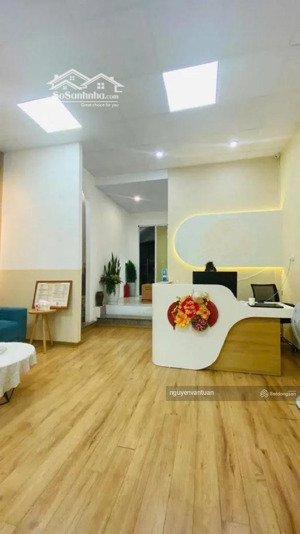 mặt phố hoàng ngân - hoàng đạo thúy , rẻ nhất thanh xuân, lô góc ôtô tránh, kinh doanh sầm uất.