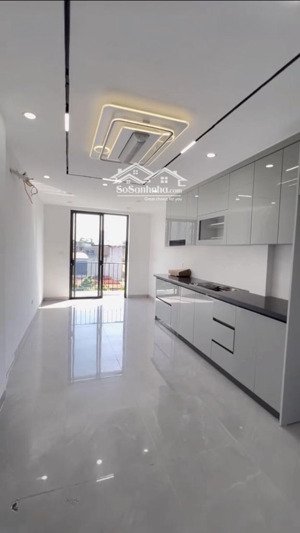 siêu phẩm! nhà bùi xương trạch 36m, 6 tầng, 9 tỷ, thang máy gần ô tô ở ngay