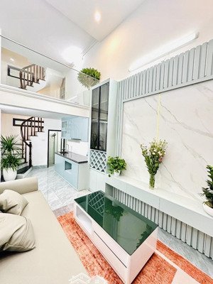 định công thượng - 25m - 4 tầng - nhà mới, full nội thất - ngõ 2m, 30m ra ô tô - giá chỉ hơn 4 tỷ.