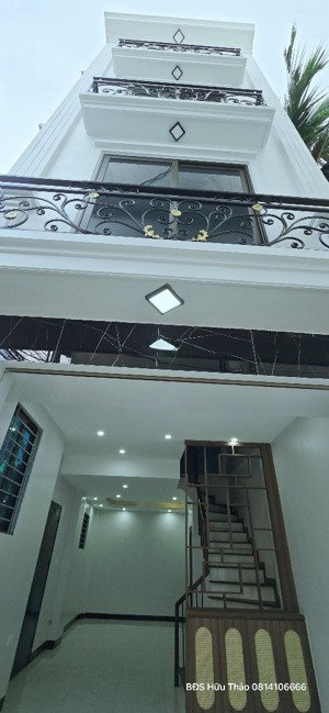 nhà đẹp cạnh nhổn 5 tầng 4 ngủ giá 5.x tỷ lh 