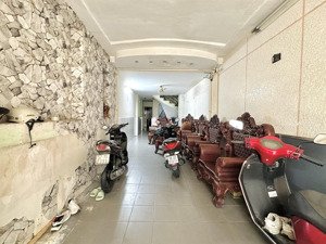 quận 3 nhà 5 tầng đường lê văn sỹ diện tích 62m2 giá 12,25 tỷ.
