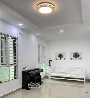 chính chủ bán căn hộ hagl1, 90m2, sổ hồng riêng lê văn lương-nguyễn thị thập, quận 7 (cũ).