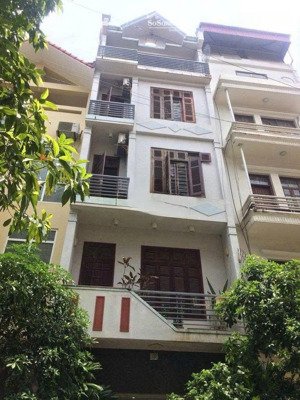 cho thuê nhà trương công giai , dt 78m, 5 tầng, mt6m, nhà đẹp, vào luôn, 45tr/tháng