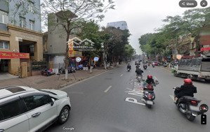chính chủ bán nhà mặt phố nguyễn thái học - ba đình, mt 4m, 3 mặt thoáng, vỉa hè rộng, sổ vuông vức