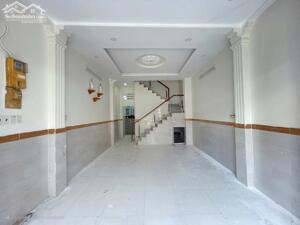 Nhà Trệt 3 lầu có ST trước, HXH 6m thông Thiên Phước, 4.2x12m, 5PN, P9