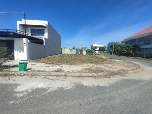 chính chủ gửi bán lô góc 2 mt đường 7m5 hoà quý siêu đẹp giá tốt cho nhà đầu tư