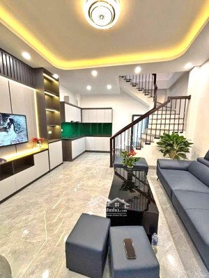 bán nhà yên duyên - 40/55m² - 5 tầng - sát gamuda - sân rộng - 7.8 tỷ
