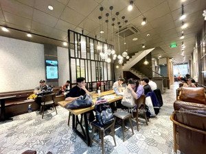 hiếm, trần đại nghĩa hbt 140m² 2mt phố + ngõ ôtô vỉa hè 4t thang máy thuê 2.4tỷ/năm 108 tỷ