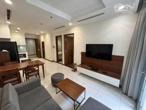 cần bán căn hộ vinhomes central park (tòa l4)