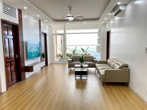 cho thuê chung cư sme hoàng gia 100m2, 2 ngủ, 2 vs chỉ 11 tr/ tháng
