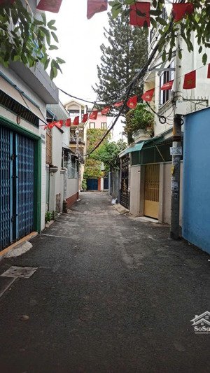 bán đất(4x10m) tặng nhà sẵn kết cấu hxh -4pn4wc sát mặt tiền hoàng hoa thám . gía 9tỷ