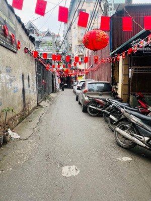 nhà gần vành đai 4 - 40m2 - giá chỉ 3 tỷ - ô tô đỗ gần - thuận tiện di chuyển - hàng xóm văn minh