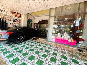 chính chủ cần bán gấp nhà đất mặt tiền đường trần hưng đạo