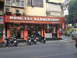 tràng thi, 300m, mt 15m, giá 210tr, hoàn kiếm nhà hàng, café, showroom, spa, thời trang ...