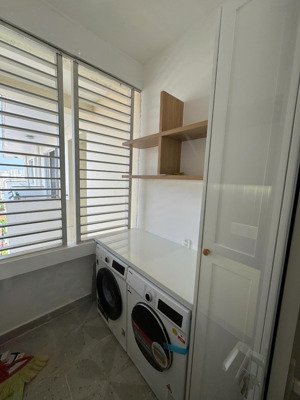 cho thuê grand view 3pn lầu cao view đẹp full nt mới 100%