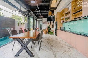 bán nhà góc ngã tư ngay sát vương thừa vũ, nhà đẹp gần biển giá 24 tỷ có tl