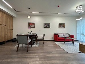 chỉ 3 tỷ em còn 1 căn duy nhất studio 1pn chung cư d''. el dorado cần chuyển nhượng lại ạ