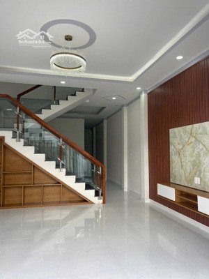 bán nhà riêng tại đỗ xuân hợp, phước long b, quận 9, 2,95 tỷ, 100m2, đang cho thuê 14 triệu/ tháng.