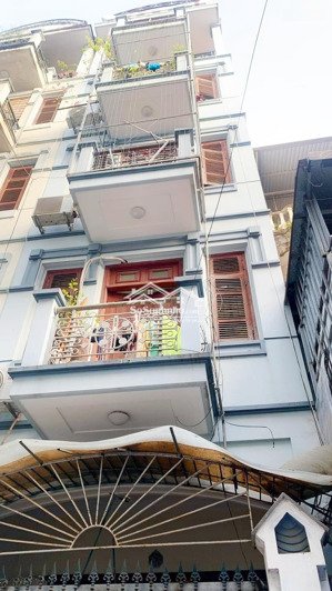 bán nhà cũ khu phân lô lạc long quân, 66m2 x 5t x mt 4m, vỉa hè, tương lai xây tòa văn phòng ccmn