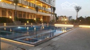 em có căn pendhouse sky 9, quận 9 cầm cho thuê gồm 3 pn,2 vệ sinh và sân vườn:chỉ 9.5 triệu/tháng
