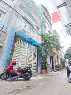nhà hẻm xe hơi nguyễn xí, 4.4x7.7m, 3 tầng