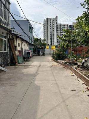 nhà 2 tầng đường thạnh xuân 14, phường thạnh xuân, q12, dt 51m2(4x18) giá 2,5 tỷ