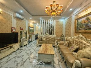 bán nhà bạch mai 48m 5tầng, ngõ cực nông, thoáng sáng, ngay gần phố huế giá đầu tư chỉ 10.8 tỷ