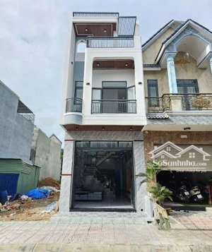 2tỷ300 - 72m2 (4x18) shr - nhà mới 1t1l có pn dưới-full nội thất, trục chính kinh doanh thuận tiện