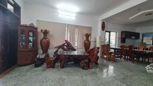 biệt thự mỹ gia, góc 2 mặt tiền thoáng, chủ để lại nội thất gỗ quý