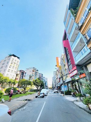 bán biệt thự tại 168 nguyễn gia trí, bình thạnh, 39 tỷ, 160m2