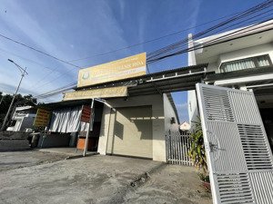 chính chủ bán mặt tiền quốc lộ 1a cam đức khu an toàn có nhà cấp 4 kinh doanh chỉ hơn 16tr/m2