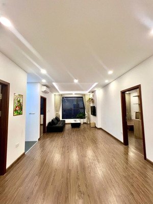 chính chủ bán căn 103m2, hướng mát - tầng đẹp, sẵn sổ cc eco lake view chỉ 6.87 tỷ, lh: 