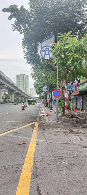 bán gấp ccmn phùng khoang, nam từ liêm. 63m² 7t thang máy lô góc, sát phố. 13 phòng kk. giá 10.5 tỷ