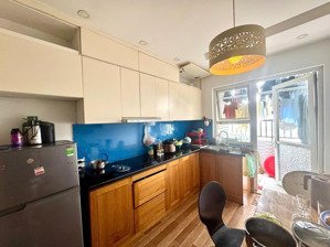 bán căn hộ view hồ 66m2, nội thất cơ bản