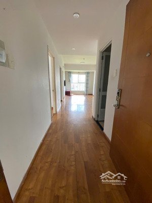 cần bán căn hộ ehome 3, 2pn, 2wc, lầu cao, giá 2,4 tỷ