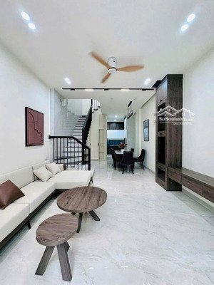 nhanh tay!!!!không mua hôm nay-mai có thể hết-giá chỉ 2,53 tỷ-dt49,6m2-đặng minh trứ, tân bình