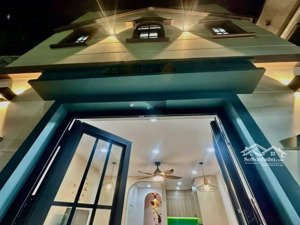 thiết kế hiện đại hẻm oto lê văn sỹ-quận 3 dt:48m2 1t2l gần cv:lêthị riêng lh: gặpphương