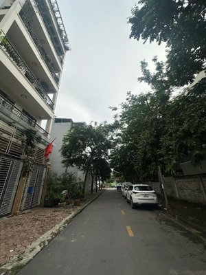 bán nhà phân lô liền kề trung văn, tố hữu. 77m2, 6 tầng, mt 6,2m. trên 30 tỷ