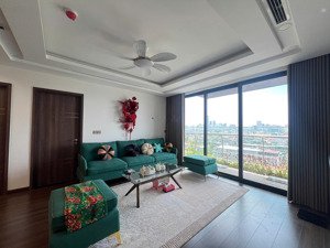 bán căn hộ cao cấp tại green diamond - dt 136m2, 3 ngủ, giá 19,5 tỷ, full nội thất, view thoáng mát