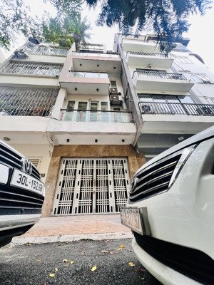 phố đỗ quang, cầu giấy, phân lô vỉa hè, gara ô tô tránh